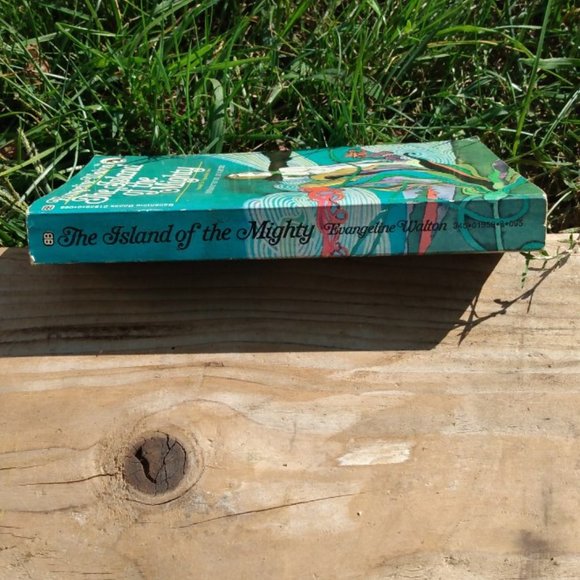 book : The Island of the Mighty (formally The Virgin and the Swine) - Picture 3 of 3